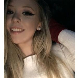 Meet your Posher, Rae